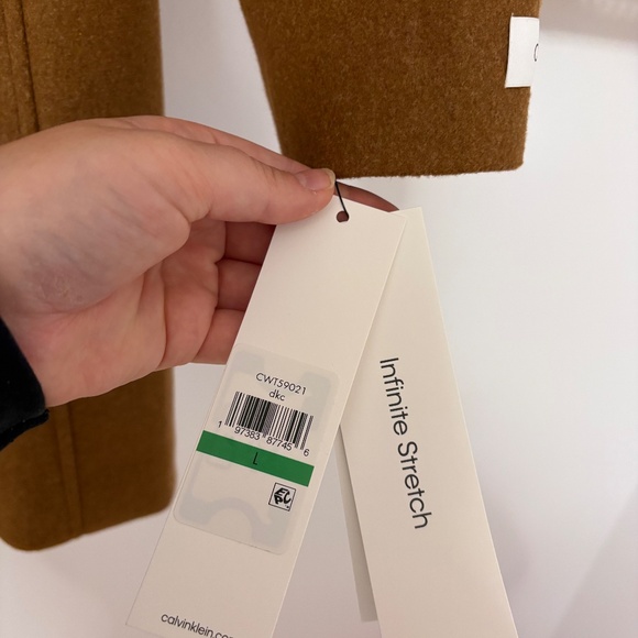 NWT CALVIN KLEIN STRETCH TRENCH COAT. Size large - Picture 5 of 9